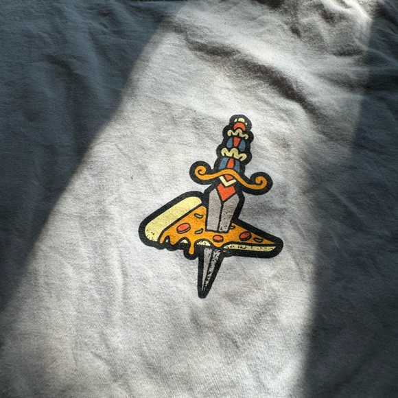 NYCC Floral/Pizza/Sword T-Shirt 🩶 Size 2X - Picture 3 of 5